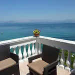 Oasis 3* Perama (Corfu)