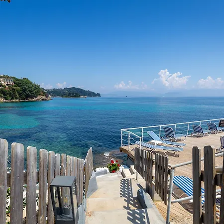 Oasis 3* Perama (Corfu)