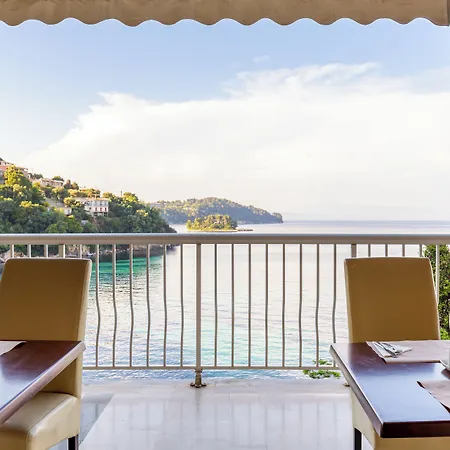 Oasis Hotell Perama (Corfu)