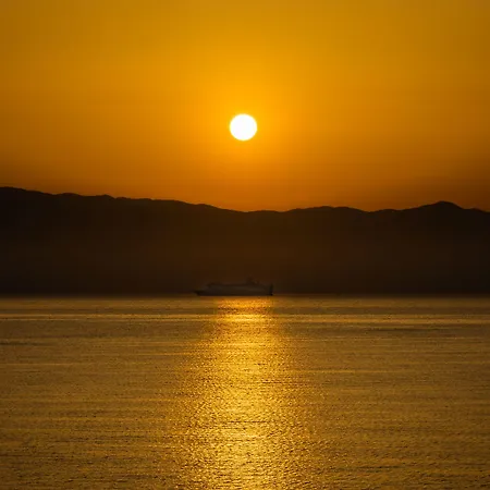 Oasis Hotell