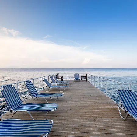 Oasis Otel 3*