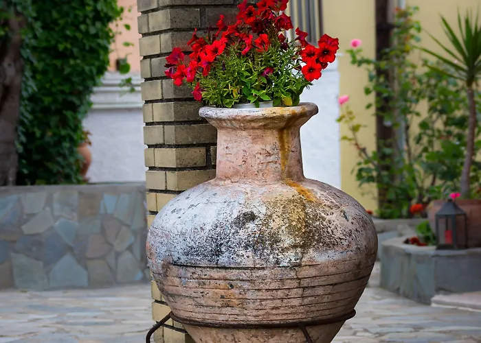 Oasis 3* Perama (Corfu)